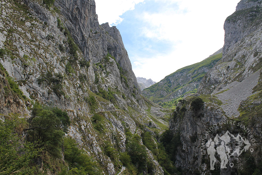 Ruta de la Reconquista (GR-202)