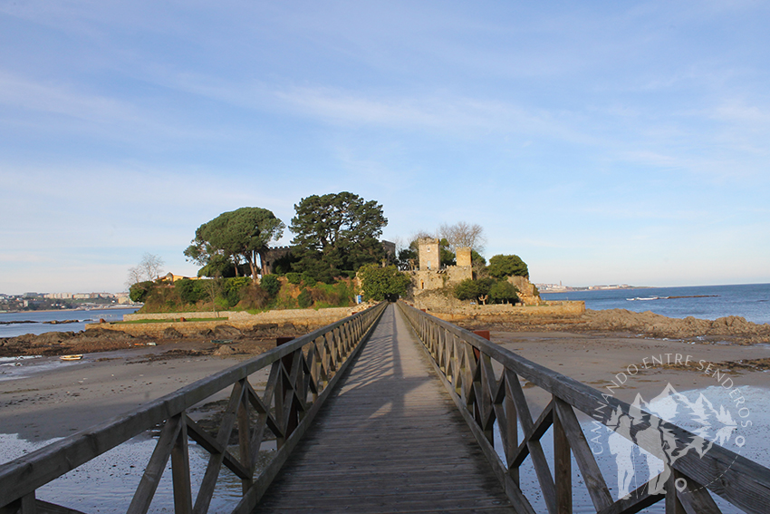 Puente Castillo de Santa Cruz