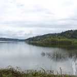 Orilla del embalse de Portodemouros