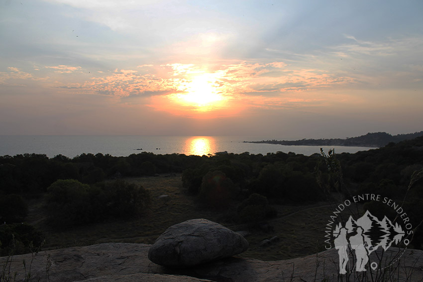 Atardecer lago Victoria