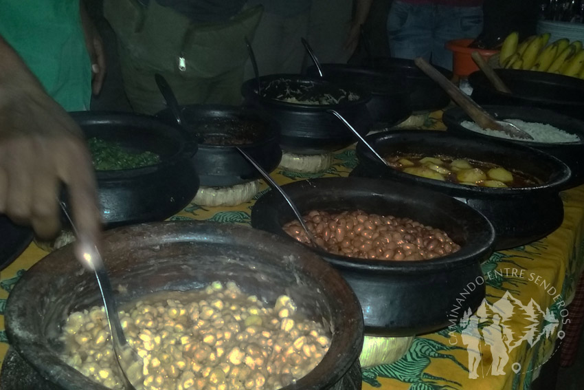 Cena comunidad de Mto Wa Mbu