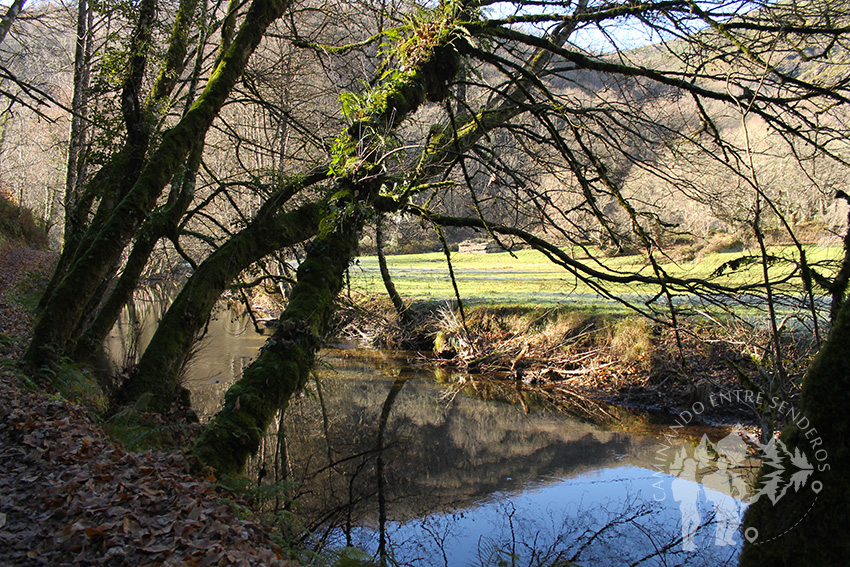 Río Lóuzara