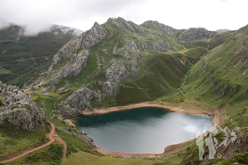 Lago de la Cueva