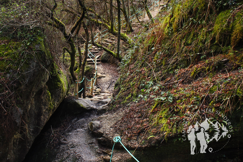 Acceso Fervenza Escouridal