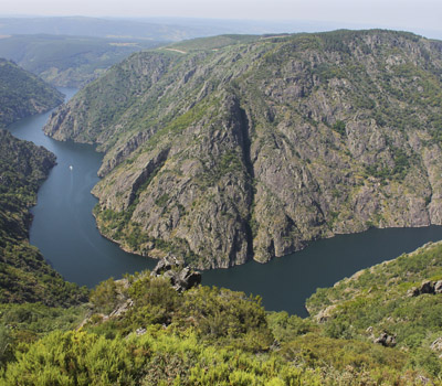 Ruta As Escadas-Vilouxe (Ribeira Sacra)