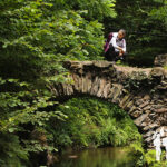 Puente piedra rego Mainzoso