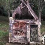 Hotel de insectos Merendero Barrancas de Santalla